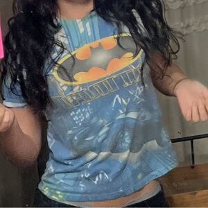 🔴 $2 Batman Youth XL Top soft perfect for youth boy or teen girl tee